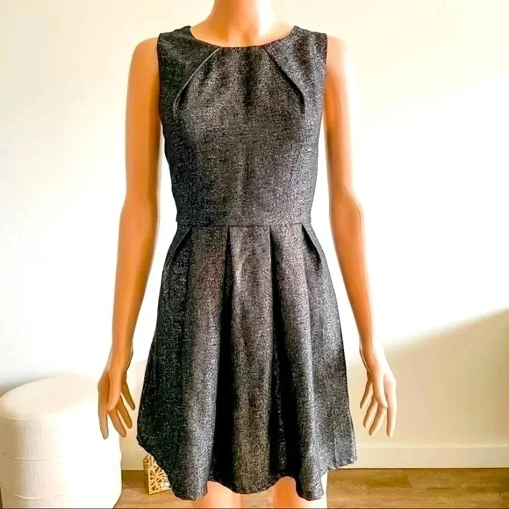 Forever 21 Black & Gold Cocktail Party Dress Metallic Shimmer Size Medium